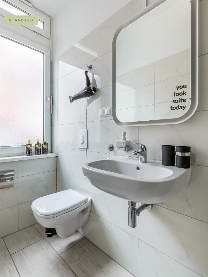 Apartments Berlin Aroser Allee Extérieur photo